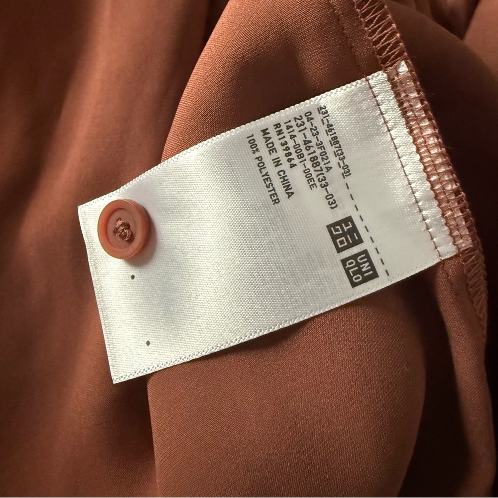 Uniqlo Rust Bronze Silky Button Down Top - Picture 13 of 13